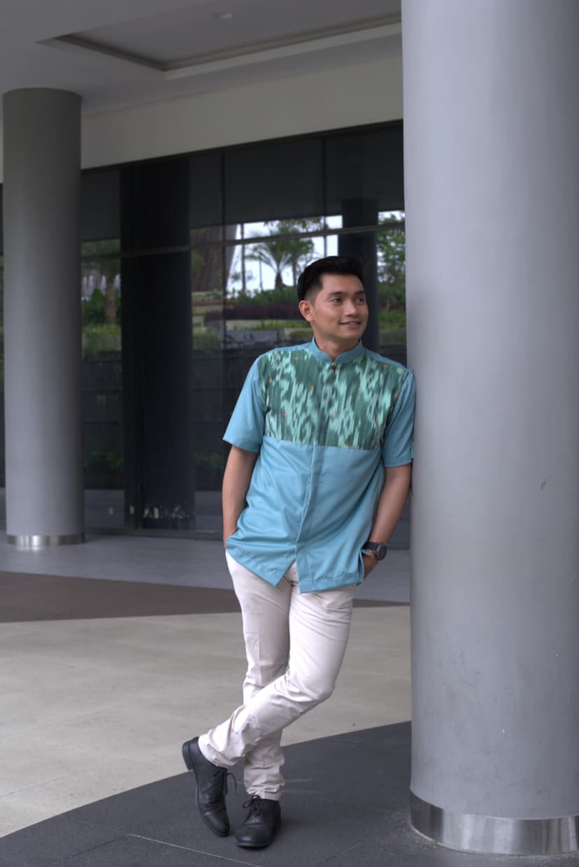 Kemeja Kombinasi Tenun Ikat