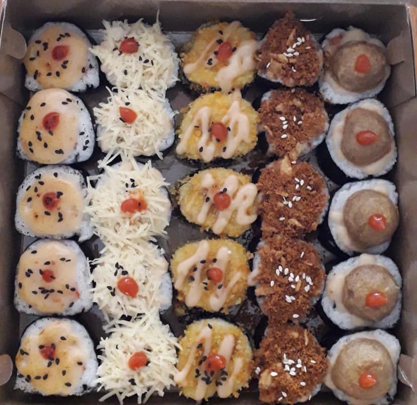 Sushi Hampers (mix 20 pcs)